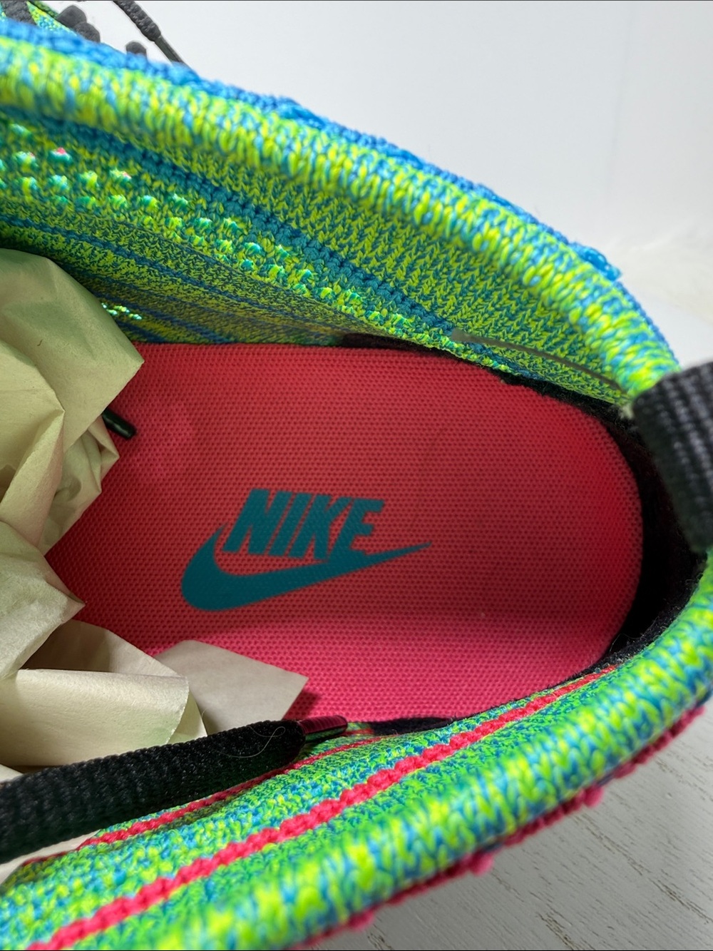 Nike Men's Flyknit Sneakers in Neon Green, Blue, Black - Picture 8 of 11